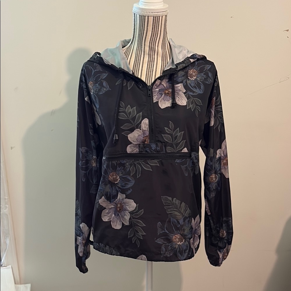 Thread & Supply floral pullover jacket size small